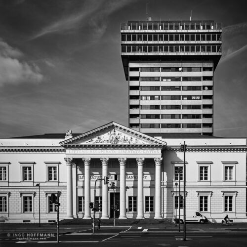 Panorama des Literaturhaus Frankfurt | Referenznummer 20170315_A7_7530pbw Cityscape Frankfurt
